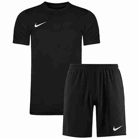 nike trainingsanzug herren kurz|nike herren trainingsanzug.